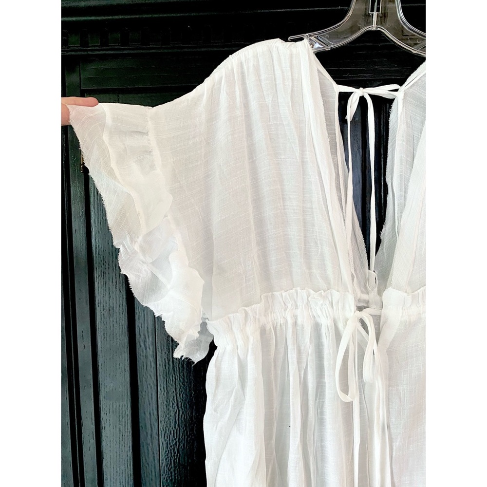 Elegant Amelia Beach Dress Swimsuit Cover-Up in White Oversized OSFM - Picture 9 of 12